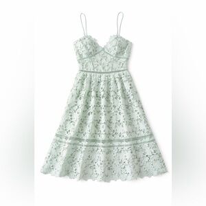 Self-Portrait
Self-Portrait Azalea Lace Midi-Dress
Mint Green